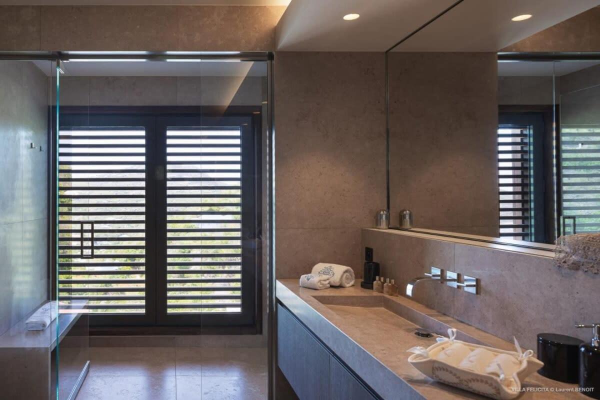 On A Hill Side Villa With Superb Amenities St. Barthelemy 外观 照片