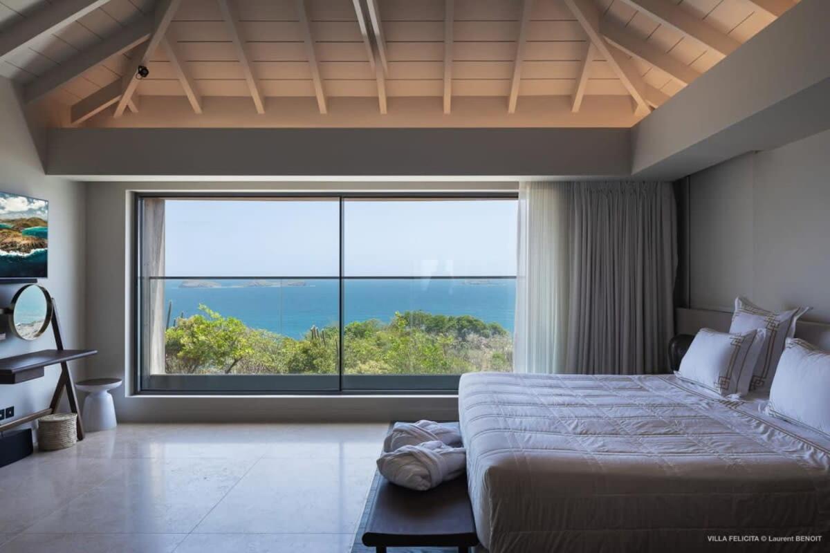 On A Hill Side Villa With Superb Amenities St. Barthelemy 外观 照片
