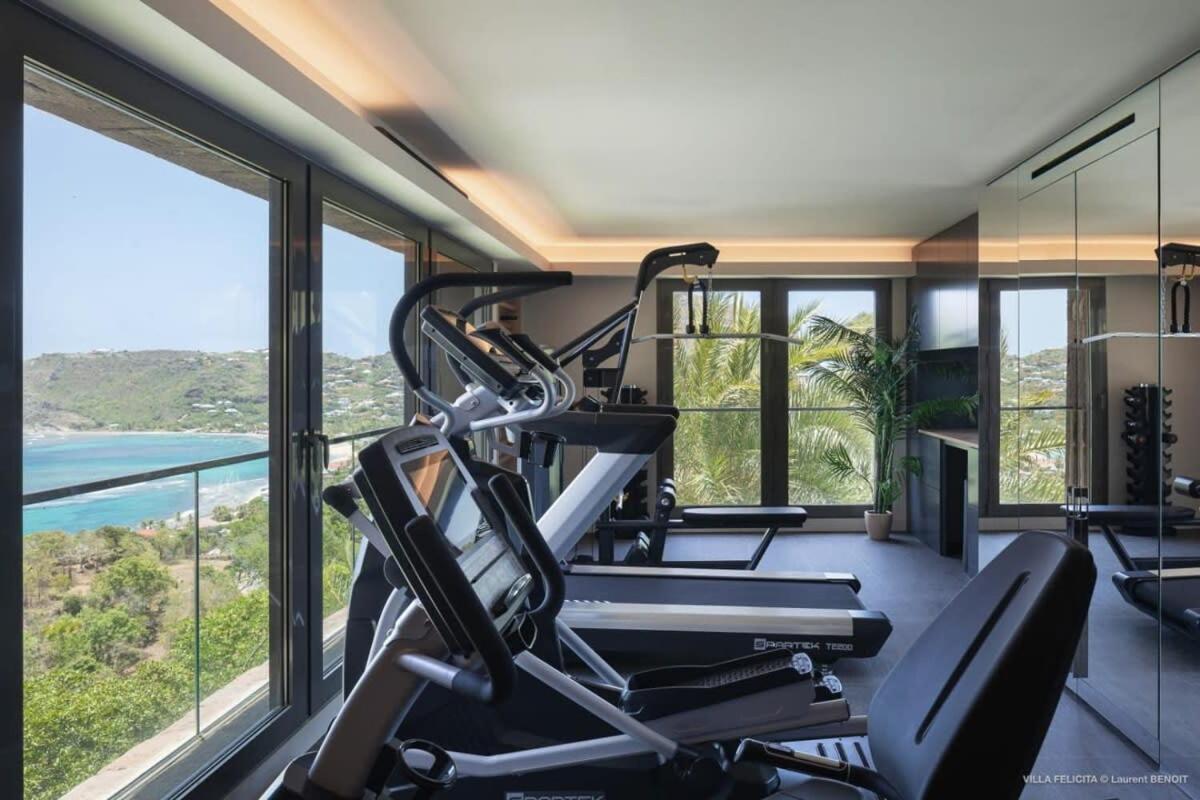 On A Hill Side Villa With Superb Amenities St. Barthelemy 外观 照片